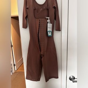 Colombian Fajate brand ( new with tags)